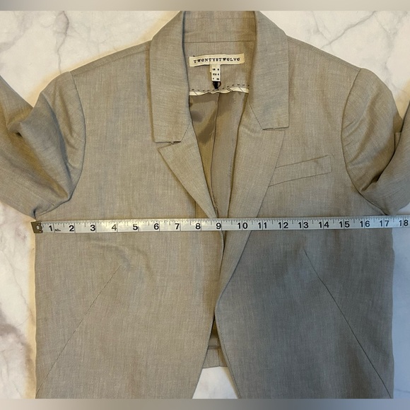 Twenty8Twelve Cropped Linen Blazer - Sz US4 - Picture 6 of 14